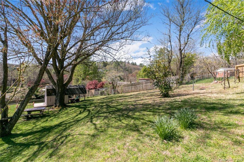 14 Robinwood Avenue Asheville NC 28806