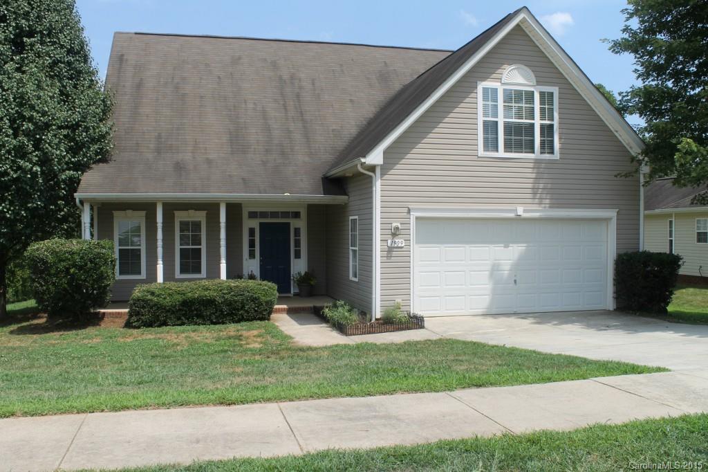 1909 9th Street Drive SE Hickory NC 28602