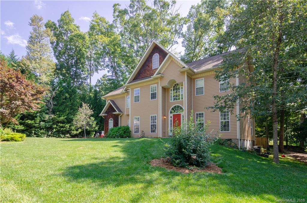 27 Helen Holcombe Way Candler NC 28715
