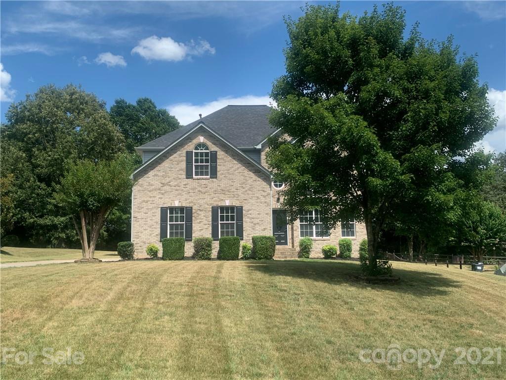 125 Esquire Lane Mooresville NC 28117