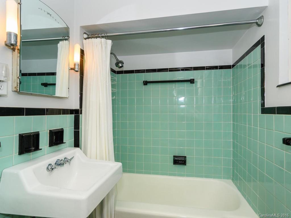 82 Midland Drive Asheville NC 28804