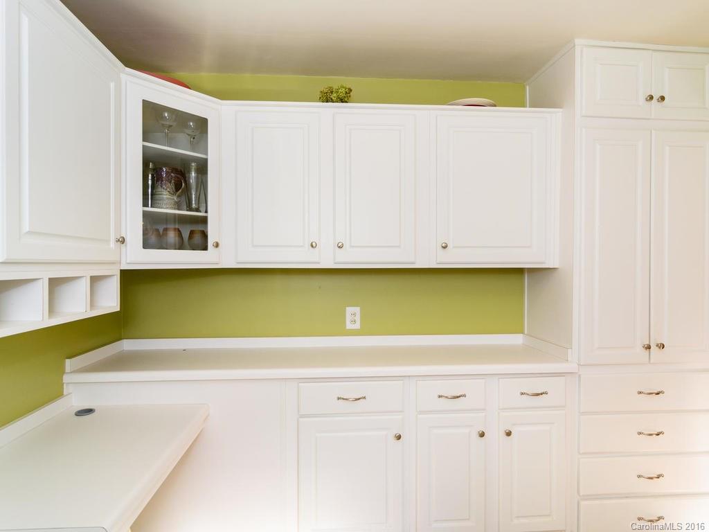 82 Midland Drive Asheville NC 28804