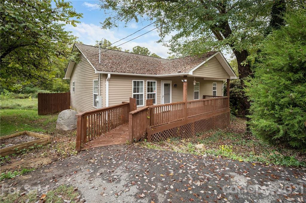 60 Huffman Road Asheville NC 28806
