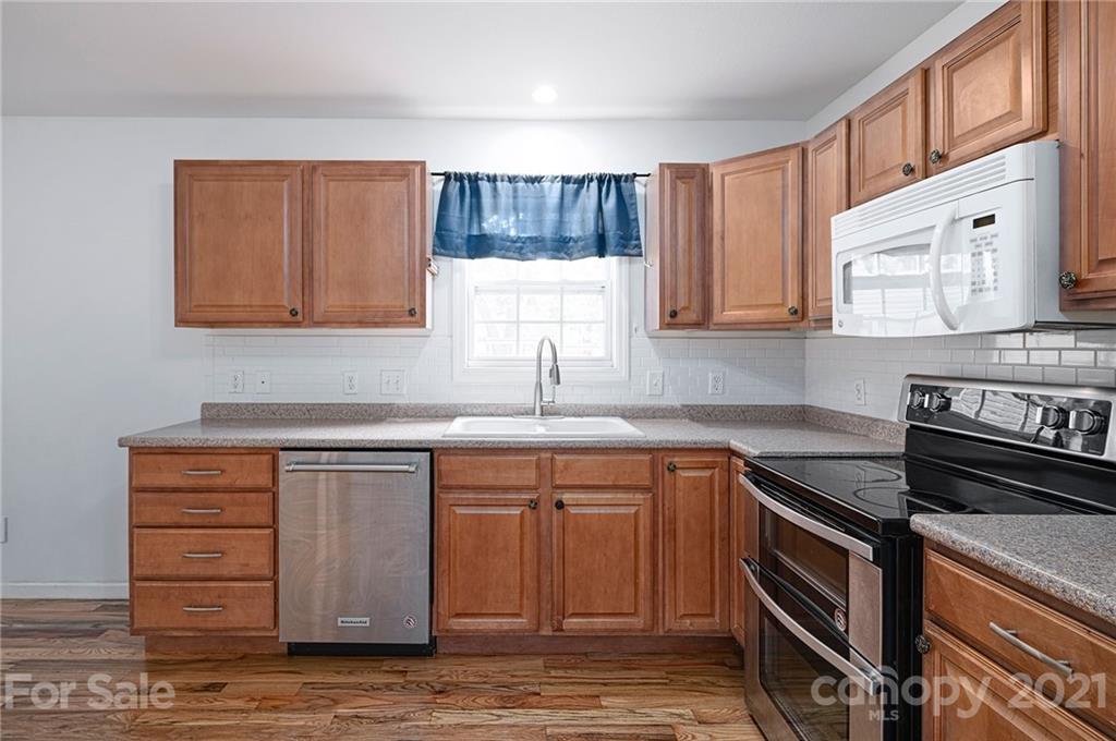 60 Huffman Road Asheville NC 28806