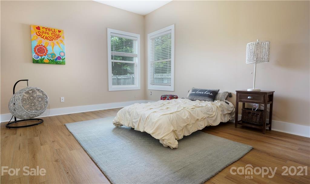 9 Harmony Lane Asheville NC 28803