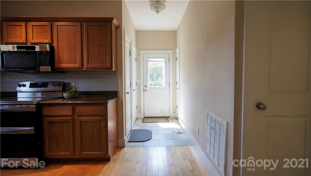 9 Harmony Lane Asheville NC 28803