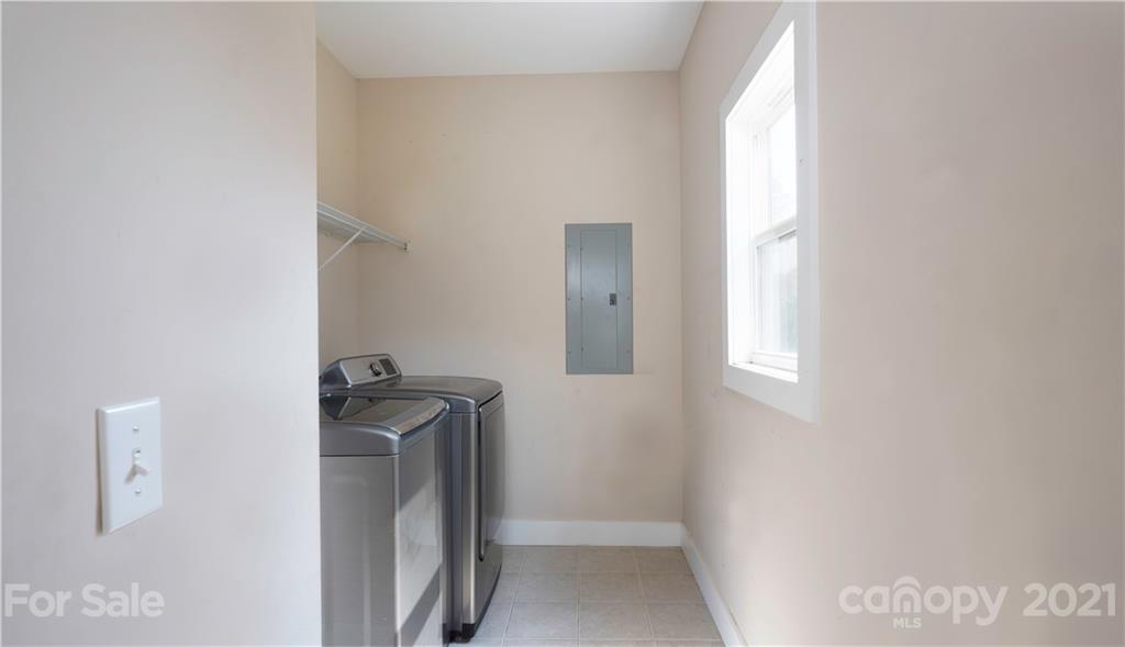 9 Harmony Lane Asheville NC 28803