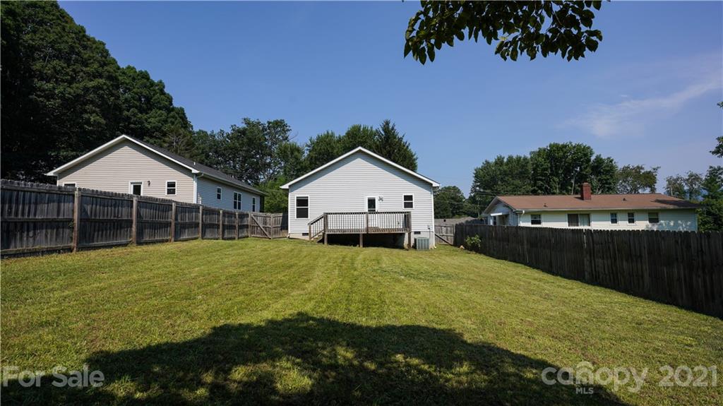 9 Harmony Lane Asheville NC 28803