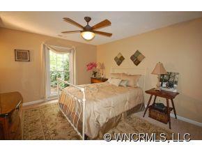 9 Aspen Court Asheville NC 28806