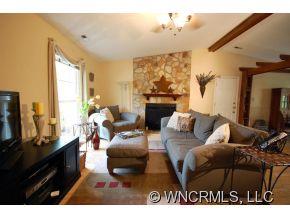 9 Aspen Court Asheville NC 28806