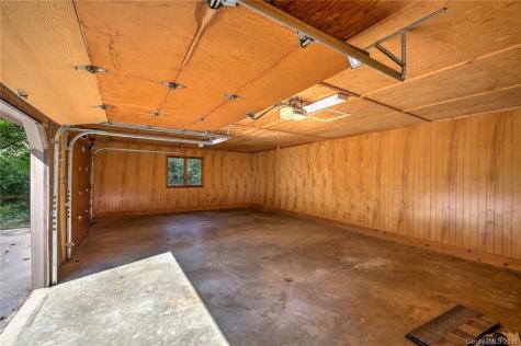 566 Hardscrabble Road Burnsville NC 28714
