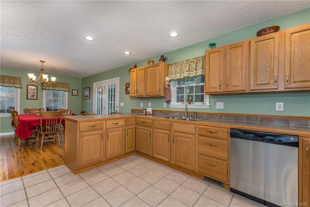240 Cabin Lake Drive Bostic NC 28018