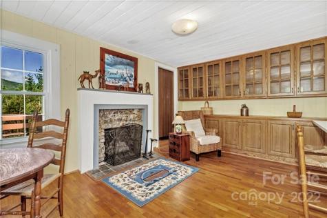 32 Tucker Road Black Mountain NC 28711