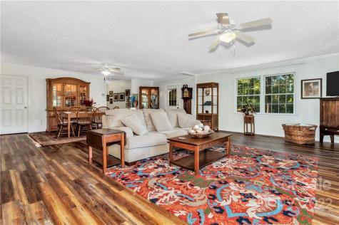 32 Tucker Road Black Mountain NC 28711