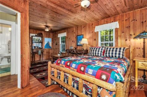 32 Tucker Road Black Mountain NC 28711