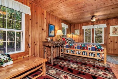 32 Tucker Road Black Mountain NC 28711