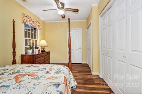 32 Tucker Road Black Mountain NC 28711