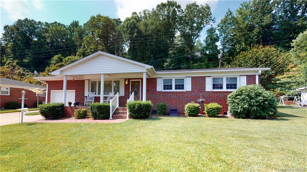 19 W Glenview Street Marion NC 28752