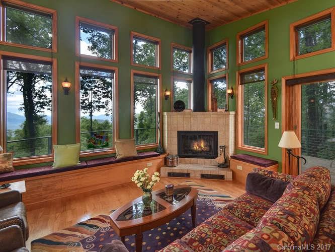 135 Kalmia Drive Asheville NC 28804