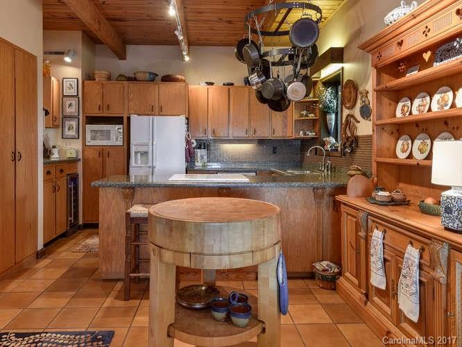 135 Kalmia Drive Asheville NC 28804