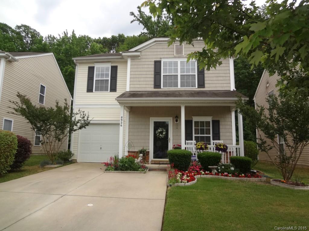 8926 Chalkstone Road Charlotte NC 28216