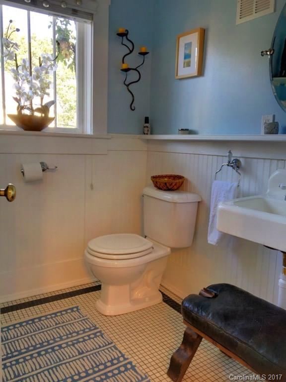 166 Flint Street Asheville NC 28801
