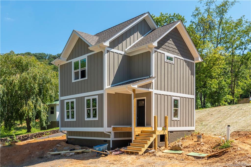18 Apple Lane Asheville NC 28804