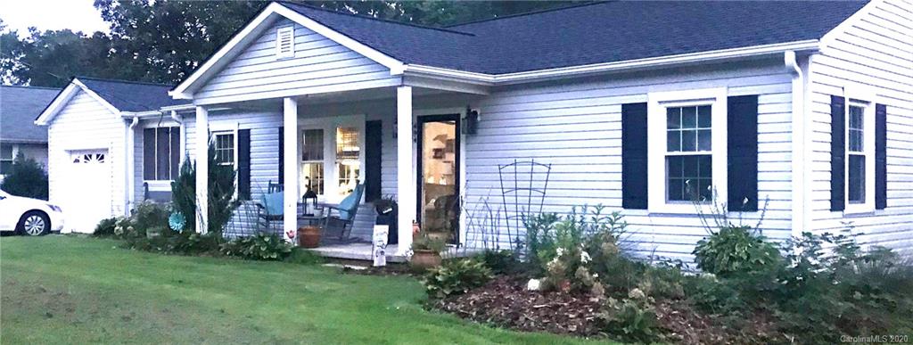 494 14th Avenue NE Hickory NC 28601