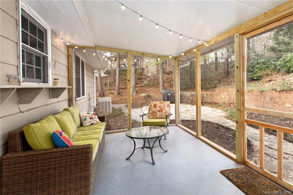96 Alpine Way Asheville NC 28805