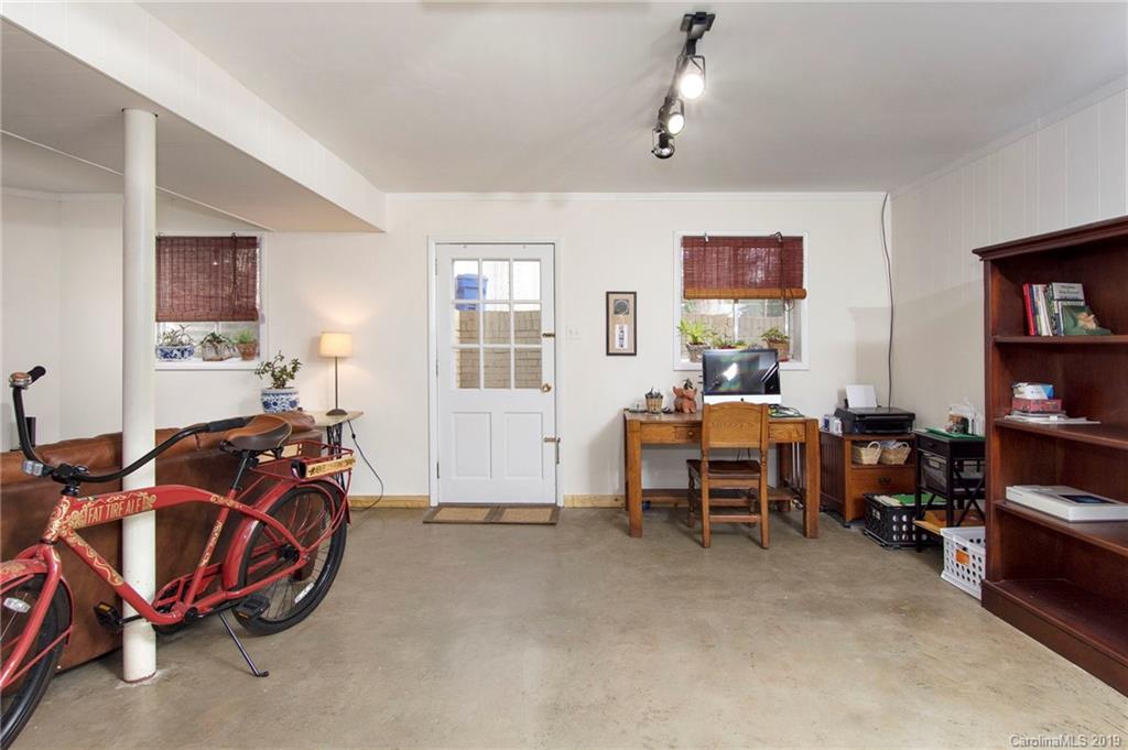 96 Alpine Way Asheville NC 28805