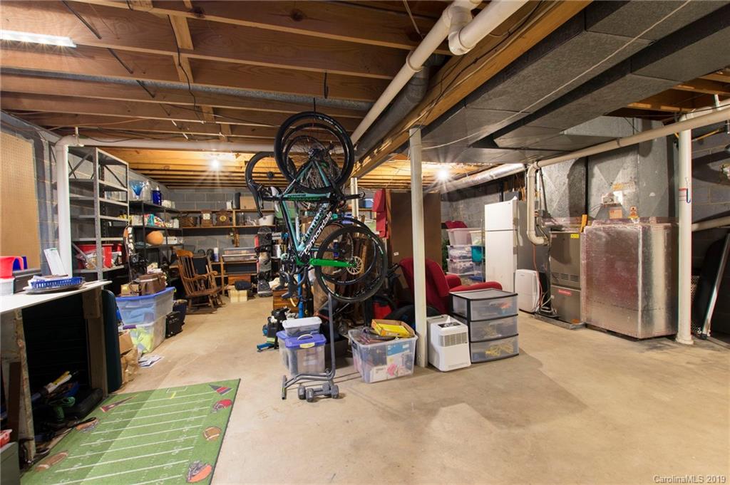 96 Alpine Way Asheville NC 28805