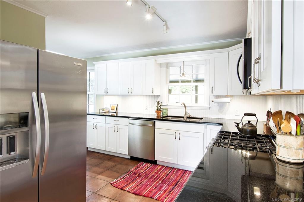 96 Alpine Way Asheville NC 28805