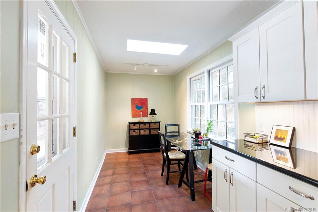 96 Alpine Way Asheville NC 28805