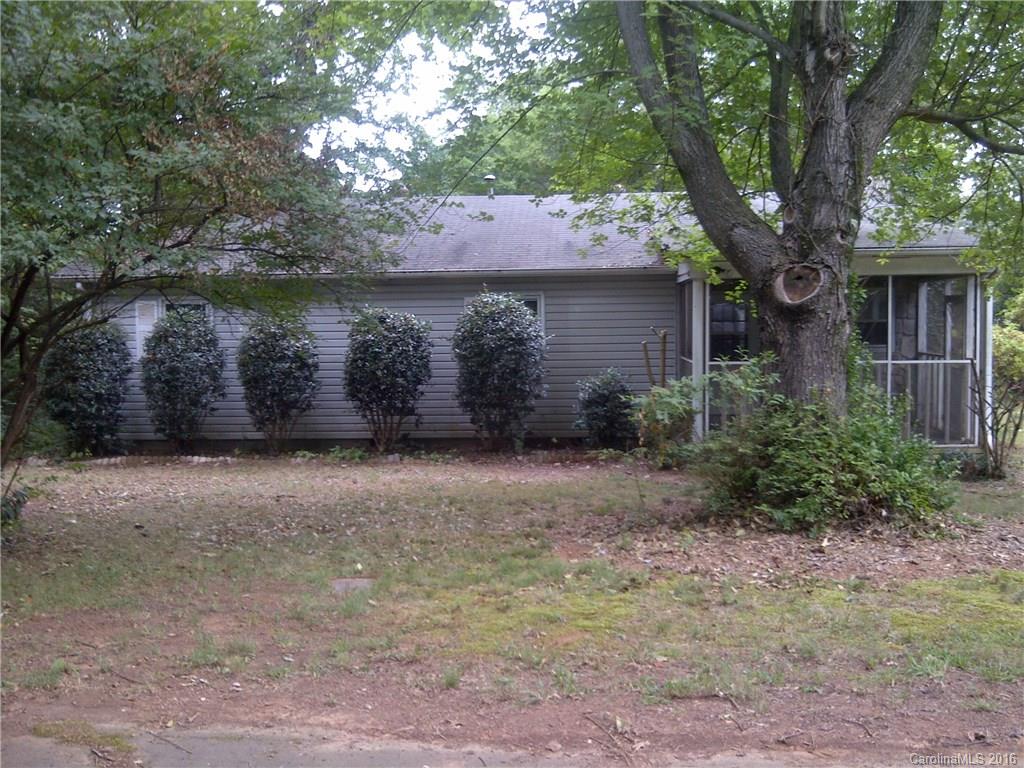 1301 Forsythia Circle Charlotte NC 28208