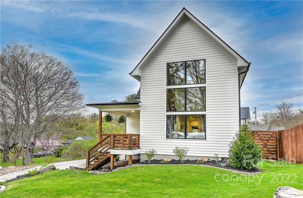 52 Busbee View Road Asheville NC 28803
