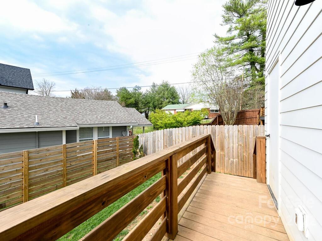 52 Busbee View Road Asheville NC 28803