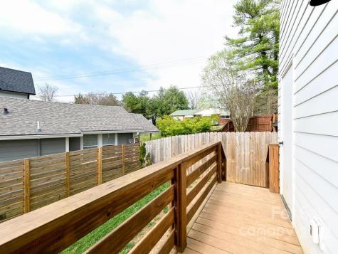 52 Busbee View Road Asheville NC 28803