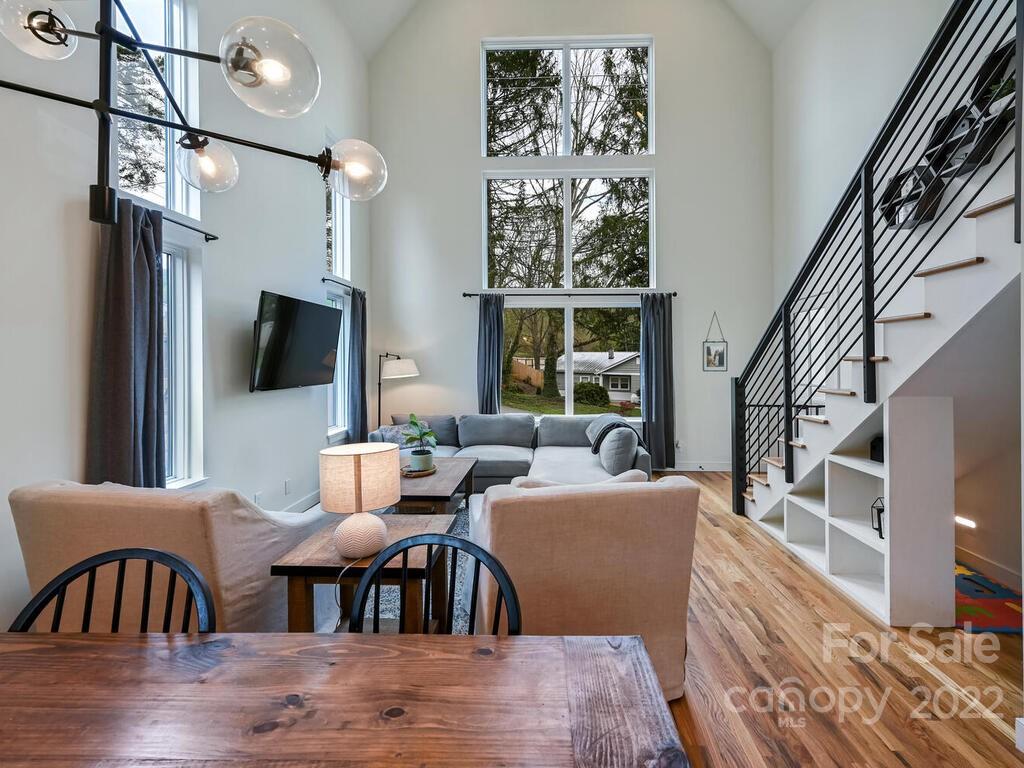 52 Busbee View Road Asheville NC 28803