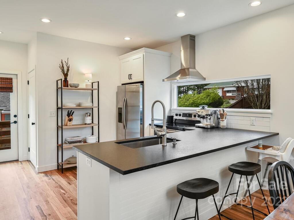 52 Busbee View Road Asheville NC 28803