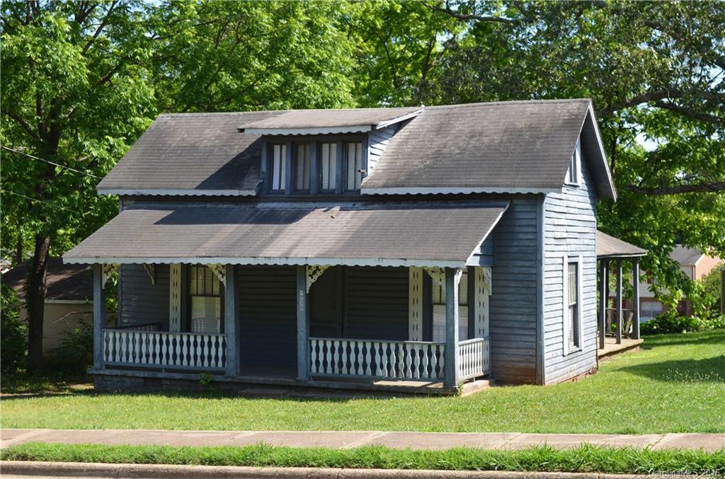 209 W D Street Newton NC 28658