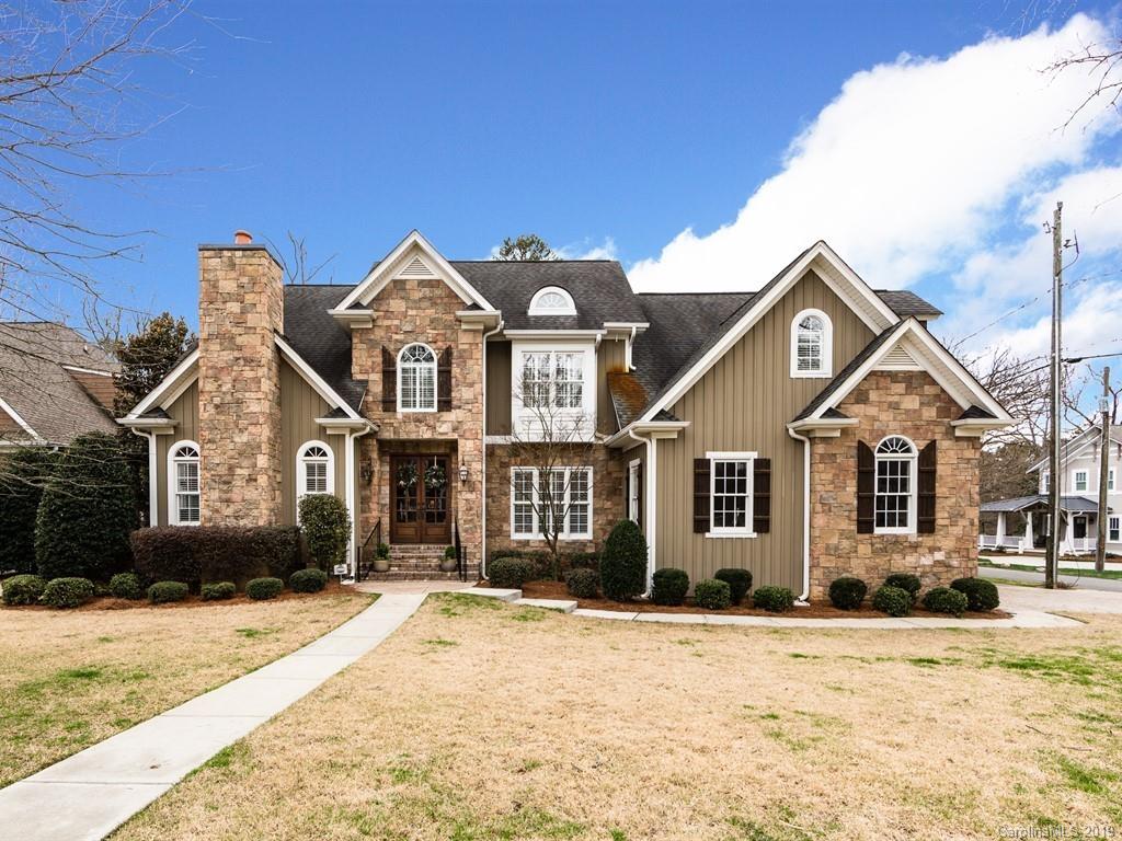 3308 Old Closeburn Court Charlotte NC 28210