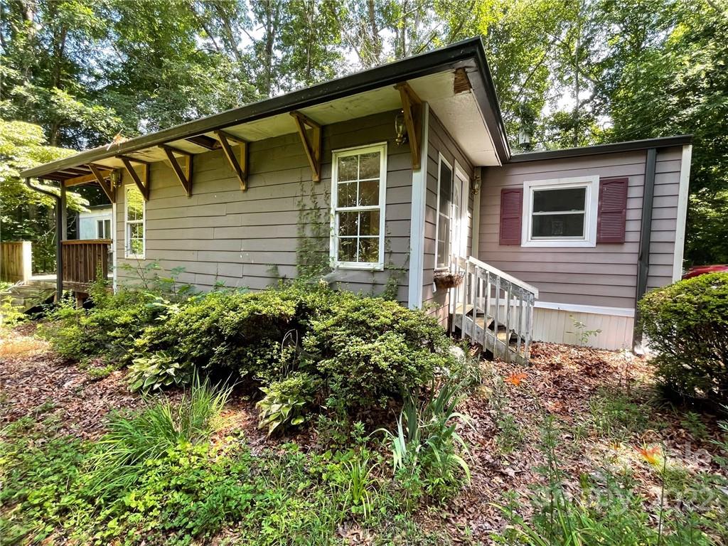 26 & 28 Rabbit Hill Drive Fairview NC 28730