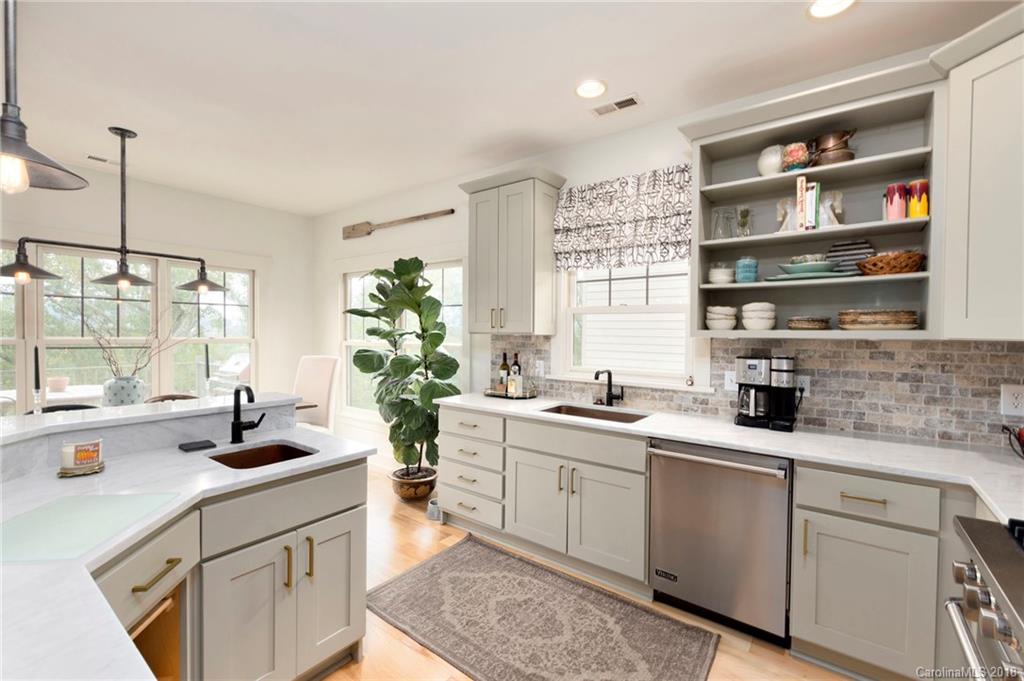 8 Grandview Drive Asheville NC 28806