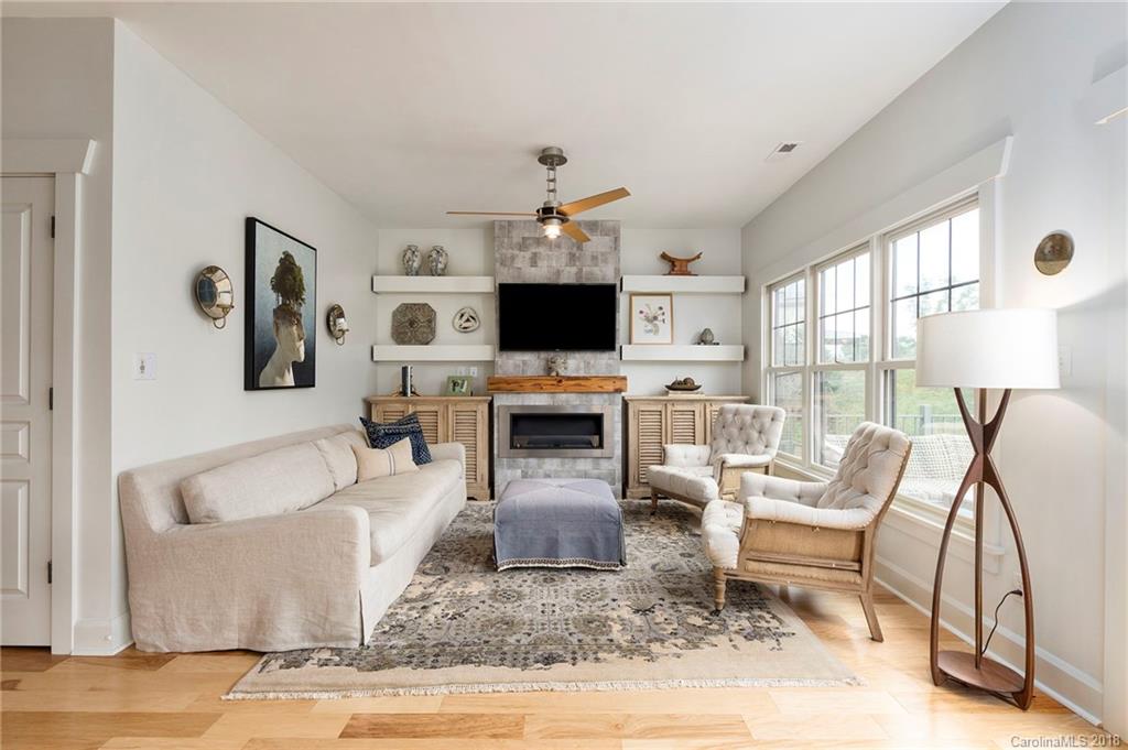 8 Grandview Drive Asheville NC 28806