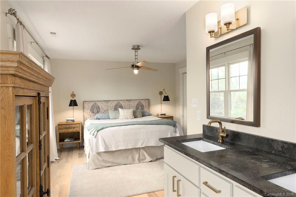 8 Grandview Drive Asheville NC 28806