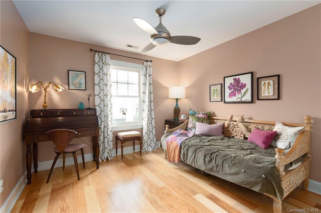 8 Grandview Drive Asheville NC 28806