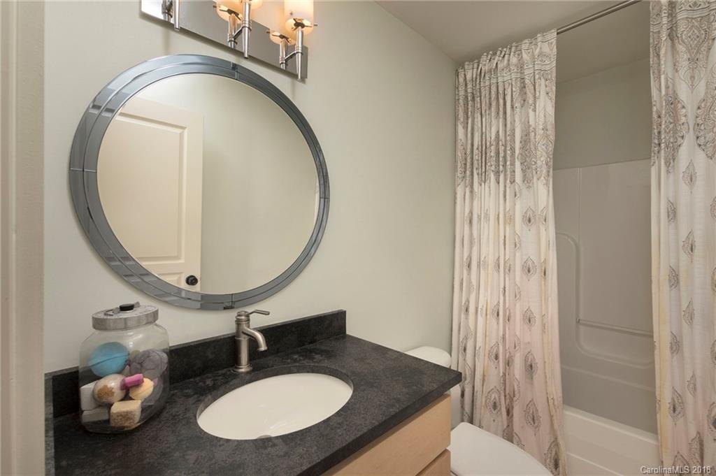 8 Grandview Drive Asheville NC 28806