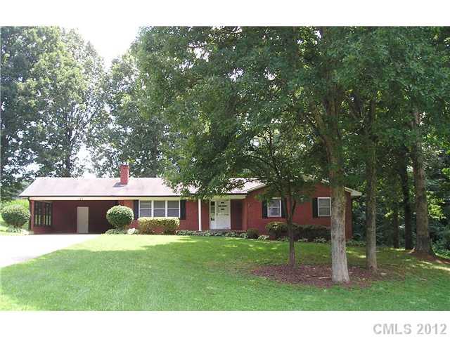 137 Deal Lane Statesville NC 28677