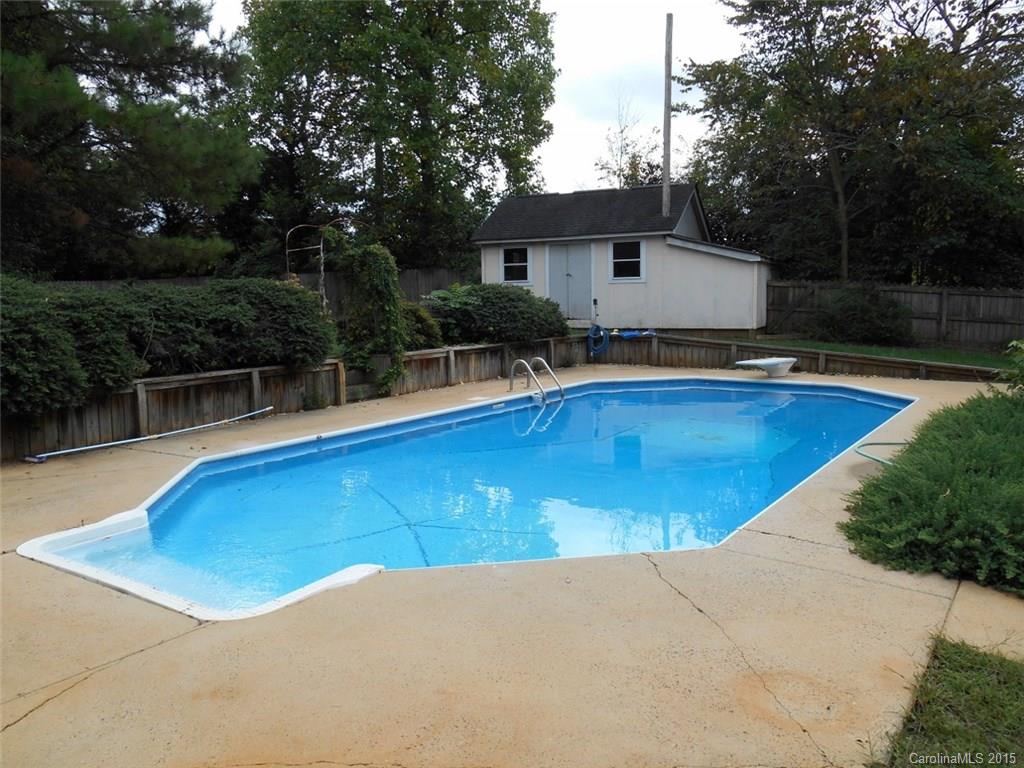 1736 Baytree Court Gastonia NC 28054