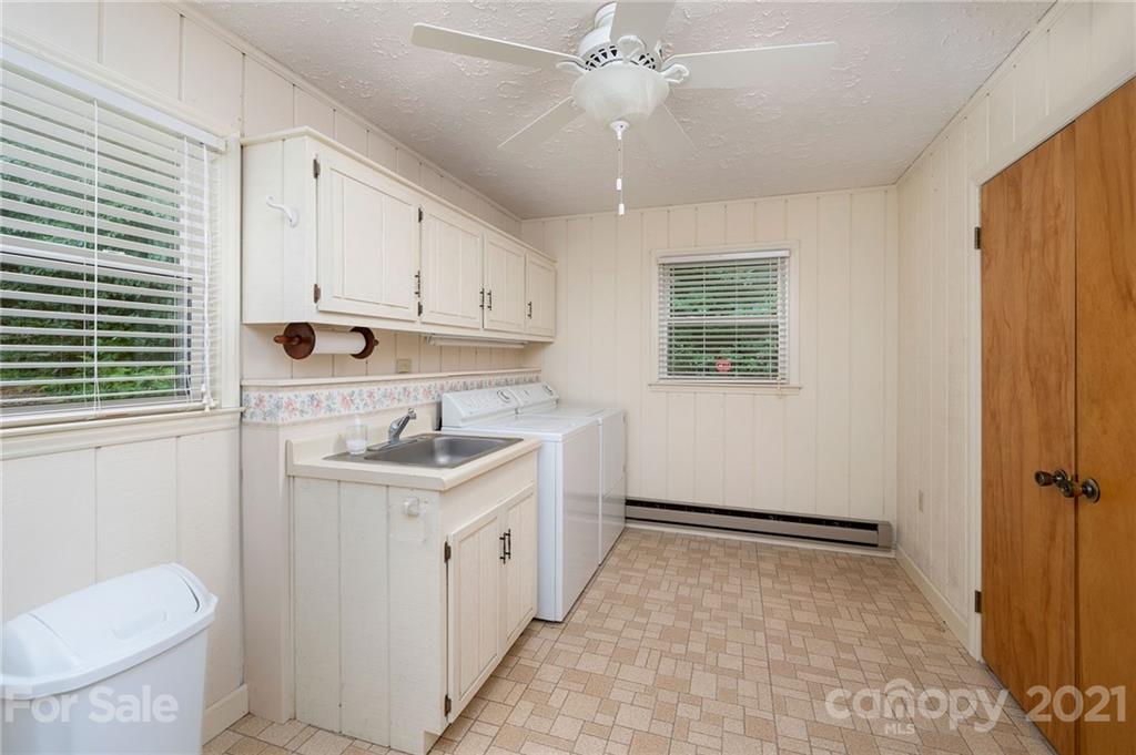 15 Buckner Way Fairview NC 28730